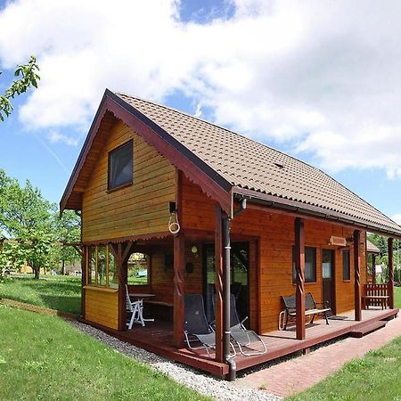 Detached Cottages By The Lake, Lubin Lubin  Luaran gambar