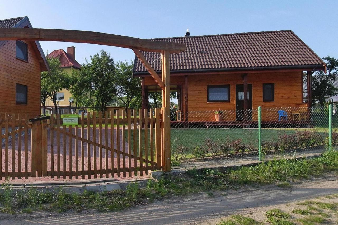 Detached Cottages By The Lake, Lubin Lubin  Luaran gambar